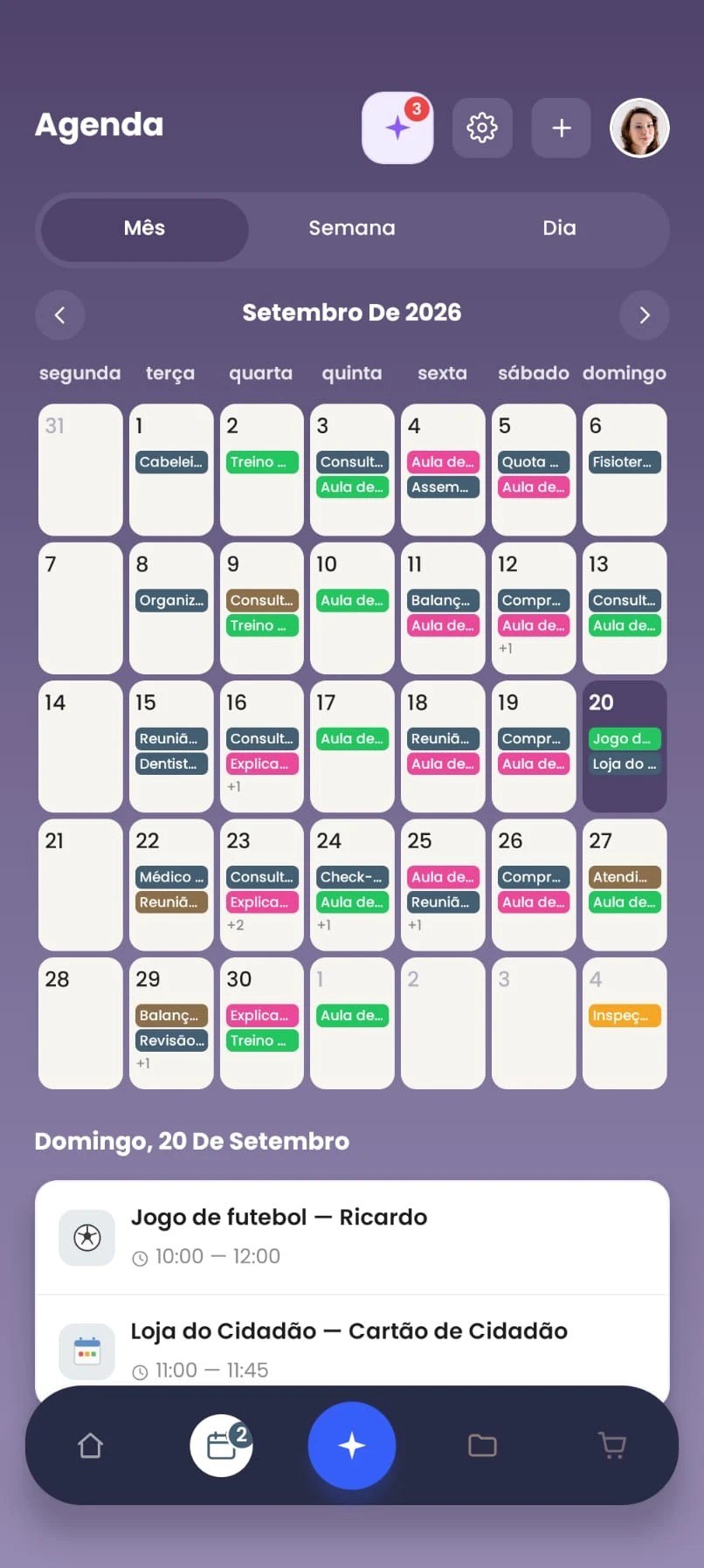 Agenda de setembro de 2026 em vista mensal: os eventos de toda a família a cores, incluindo a reunião de pais e o dentista na terça-feira 15, e um selo com 3 conselhos da Nely.